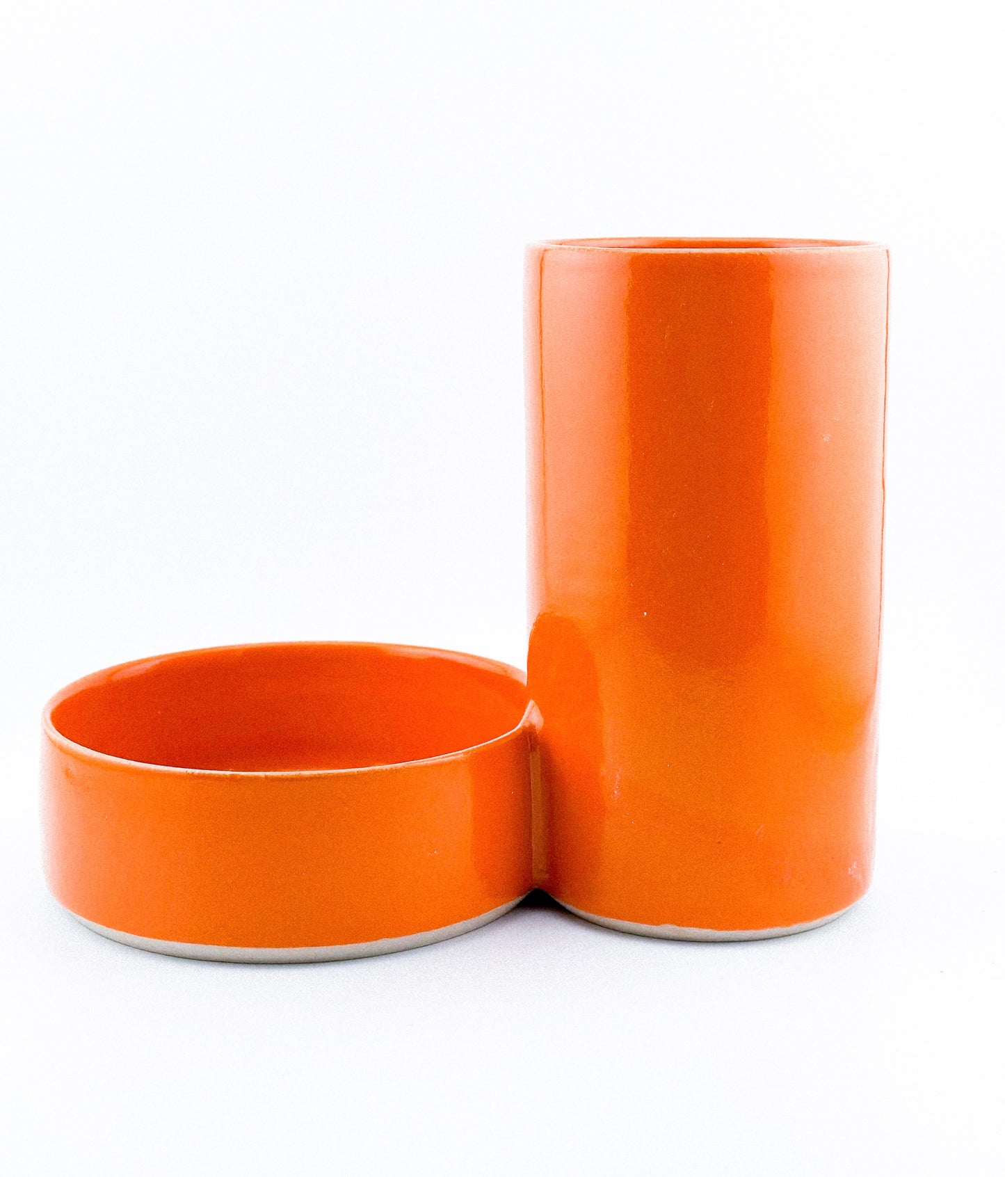 HOLDER1: orange