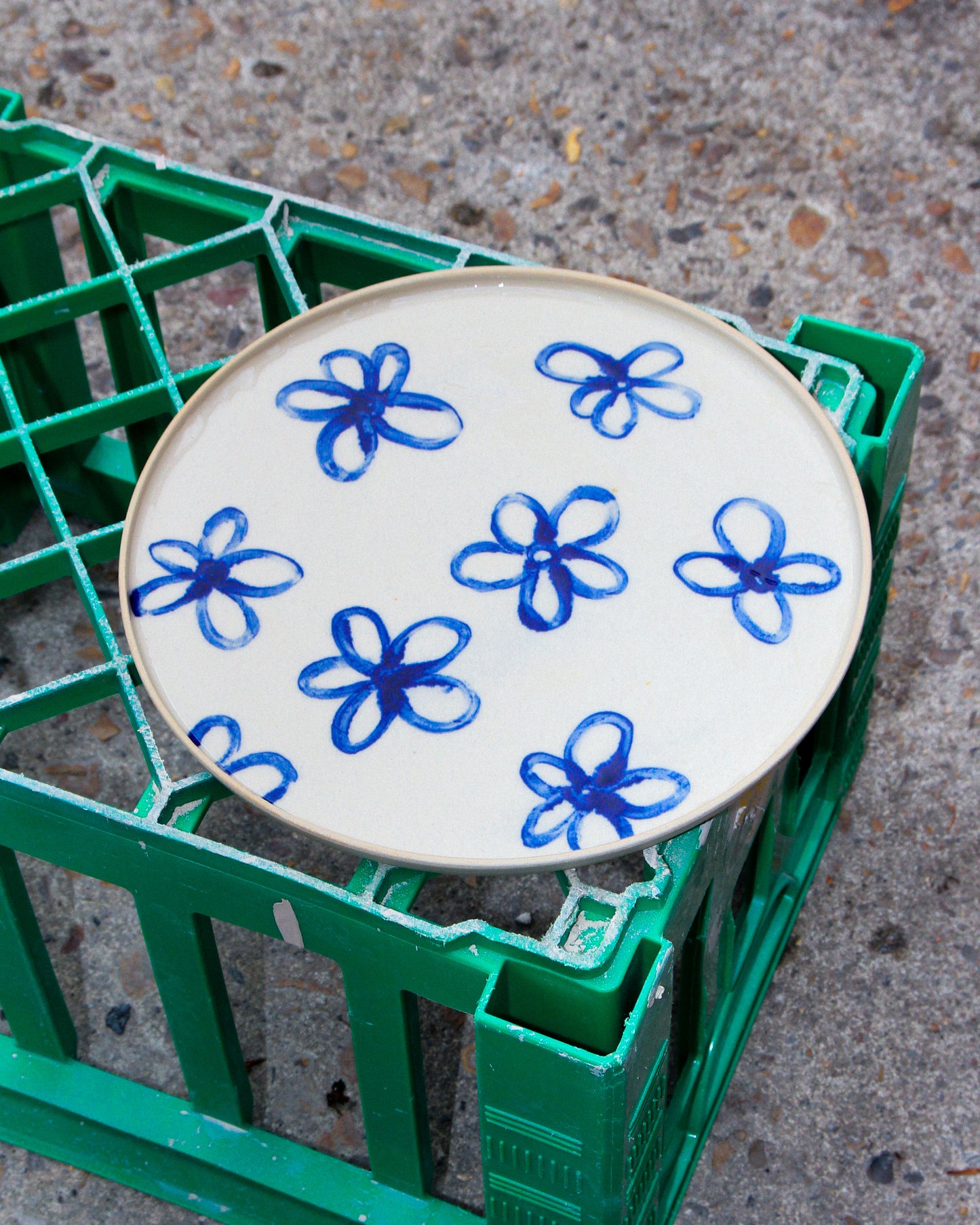 MIDDAGSTALLERKEN1: malede blomster