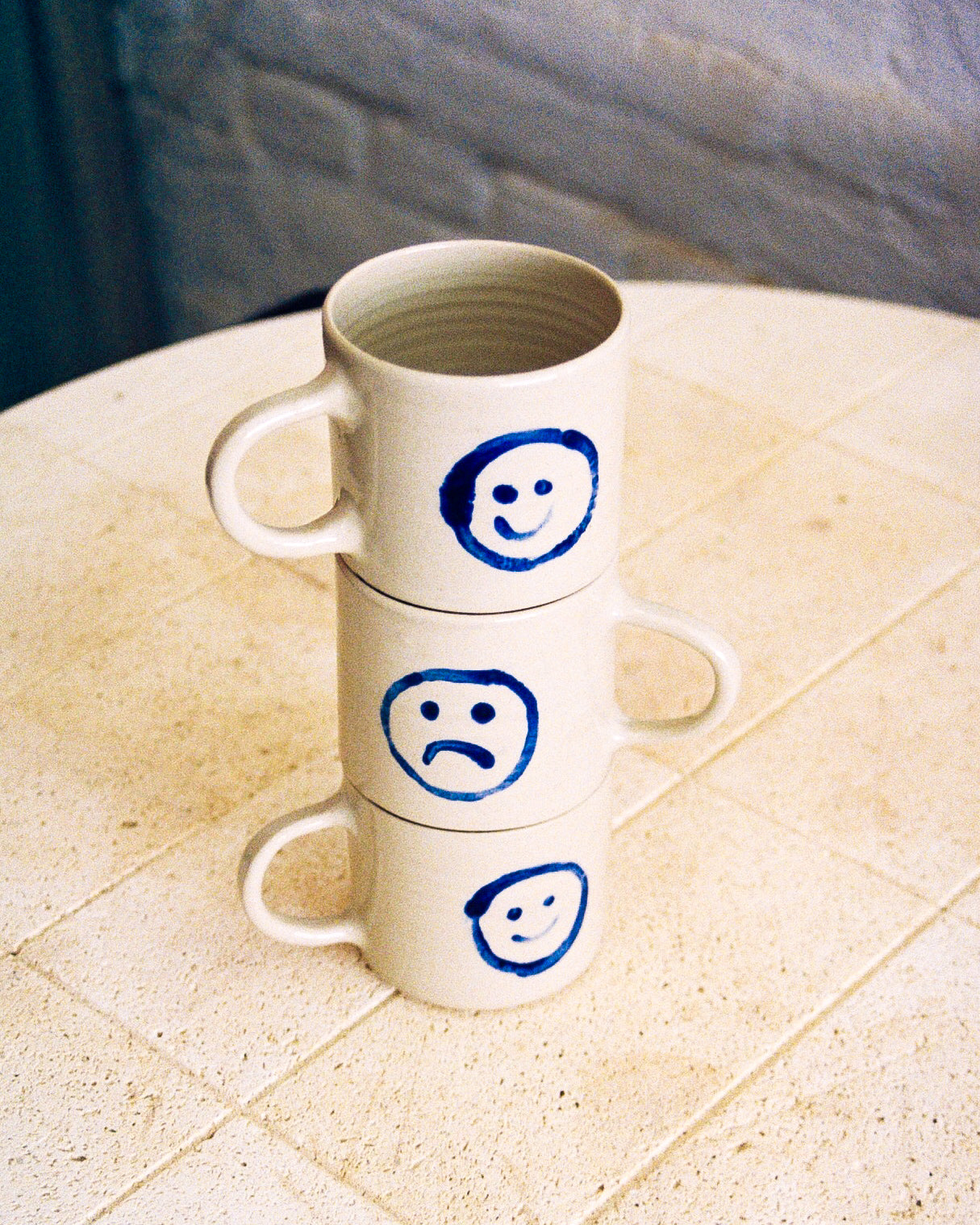 KOP1: glad/sur smiley